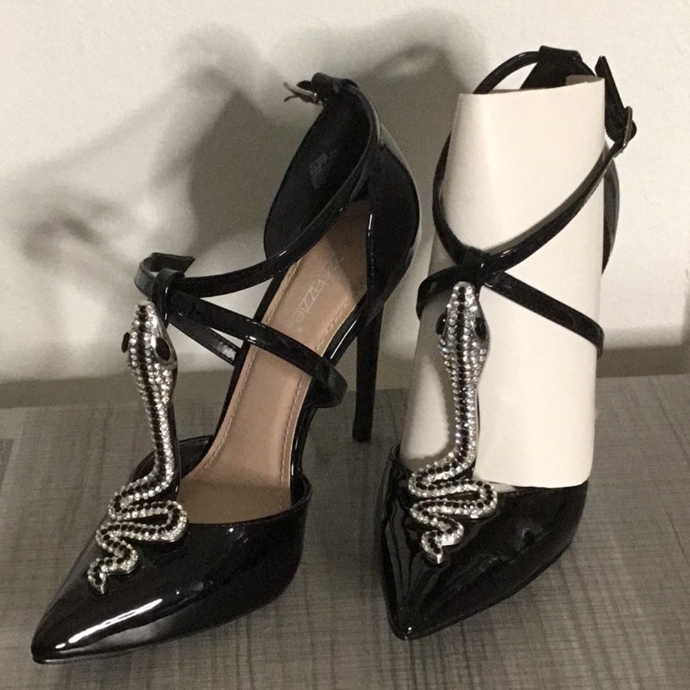 Black Stiletto Heels